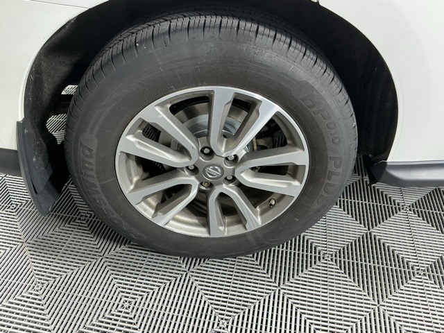 used 2014 Nissan Pathfinder car, priced at $7,289