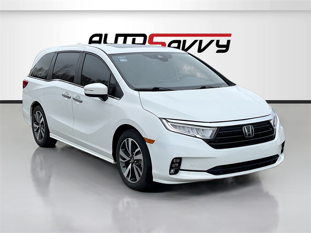 2023 Honda Odyssey Touring's photo