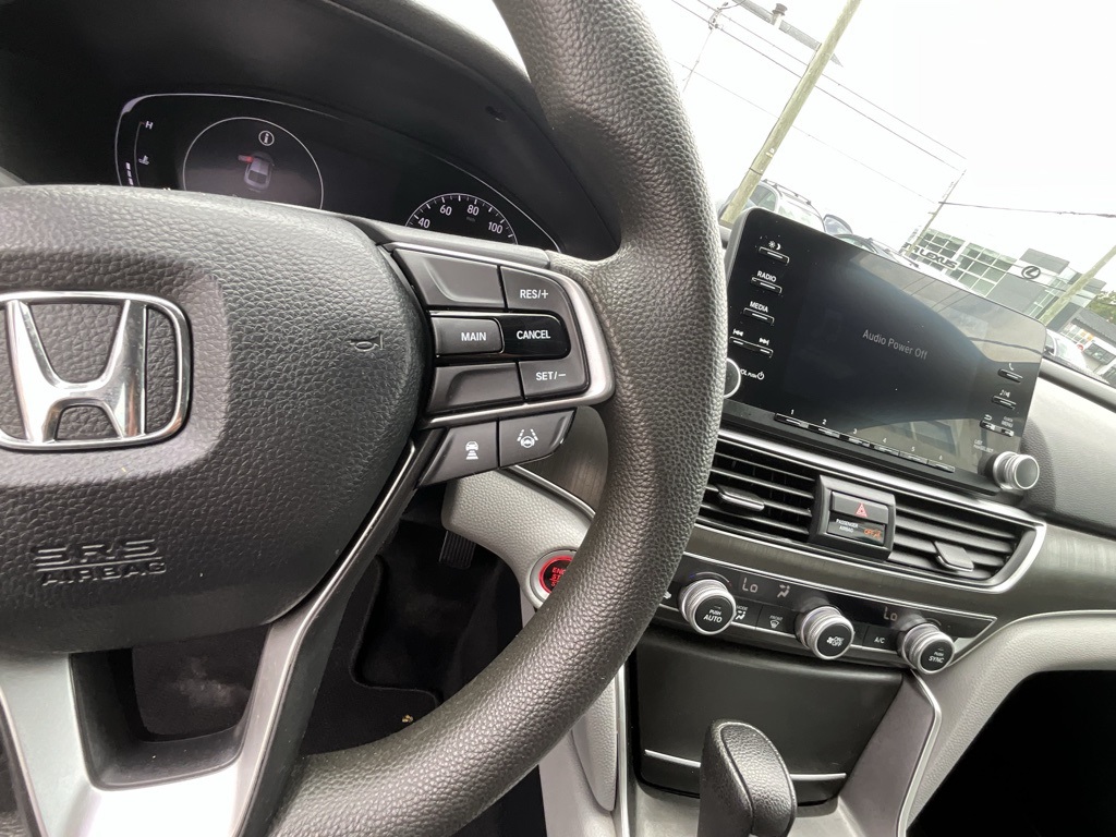 2019 Honda Accord LX photo 14