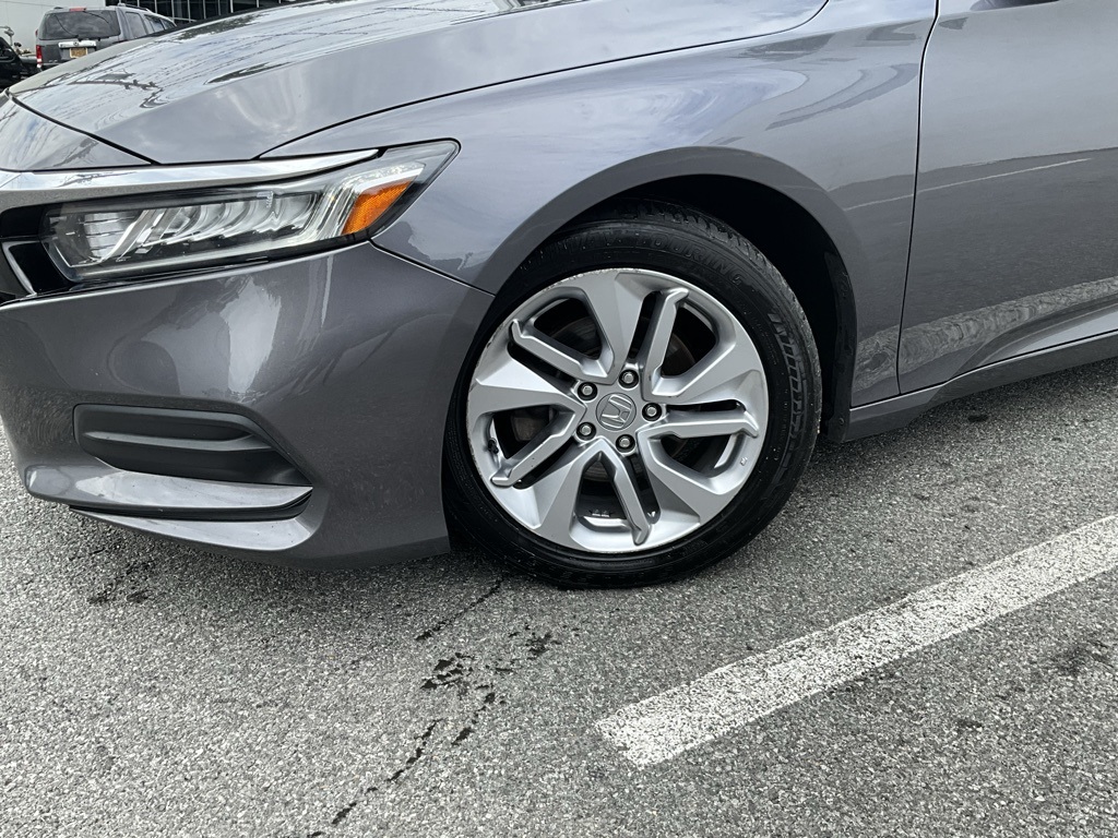 2019 Honda Accord LX photo 2