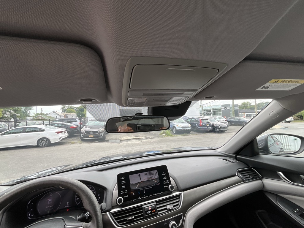 2019 Honda Accord LX photo 20