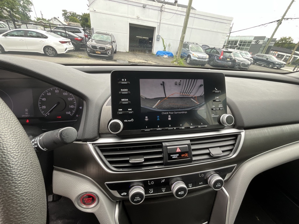 2019 Honda Accord LX photo 21