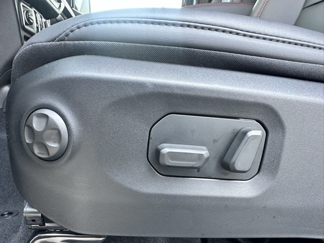 2025 Anvil Clear Coat Jeep Wrangler Rubicon X 4X4 SUV