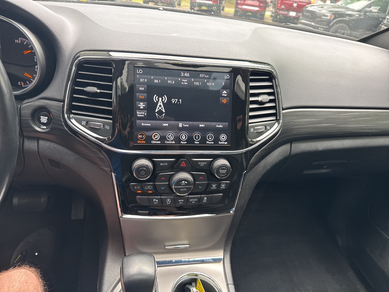 2022 Sting-Gray Clearcoat Jeep Grand Cherokee WK Laredo X 4X4 SUV