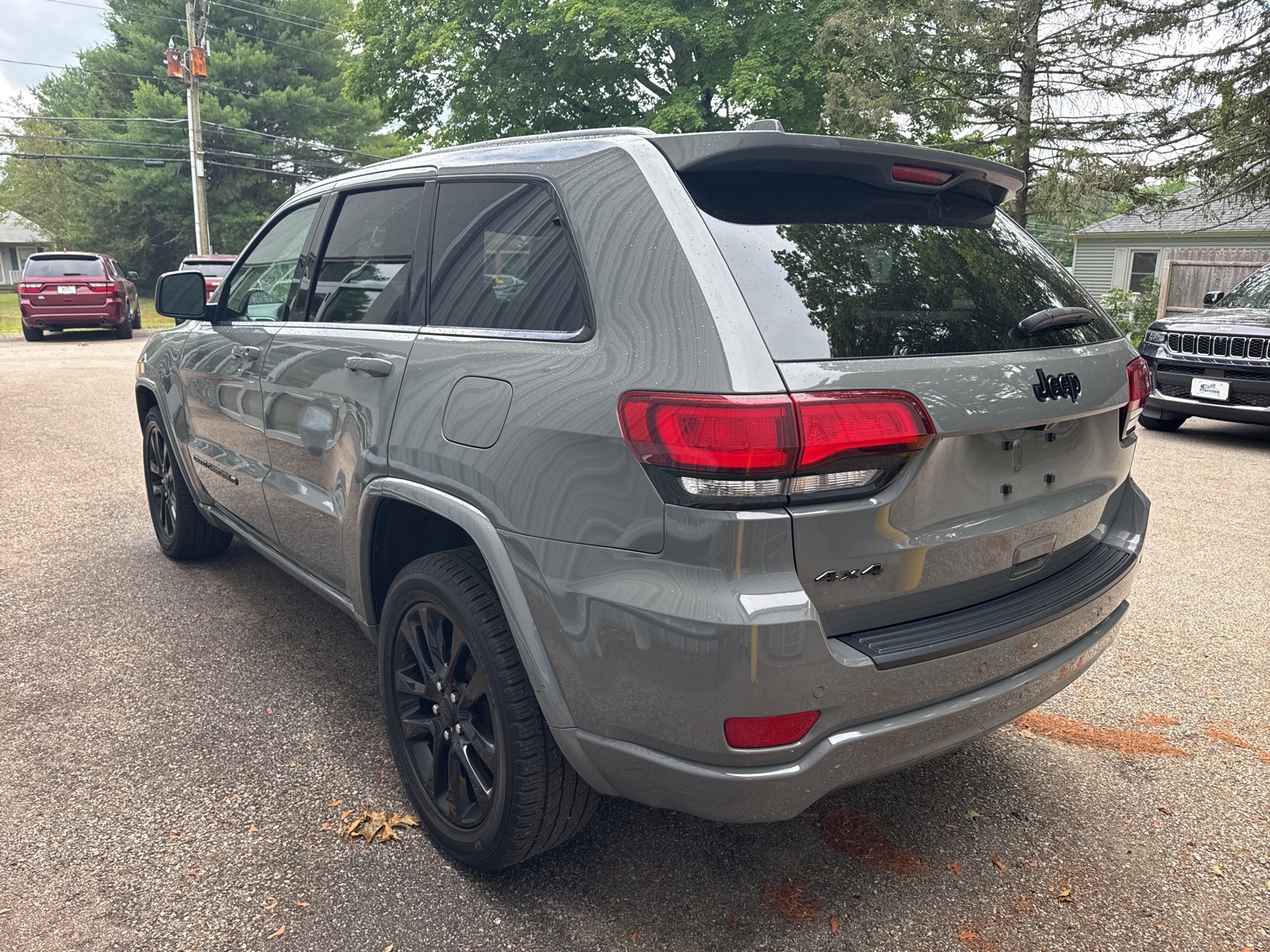 2022 Sting-Gray Clearcoat Jeep Grand Cherokee WK Laredo X 4X4 SUV