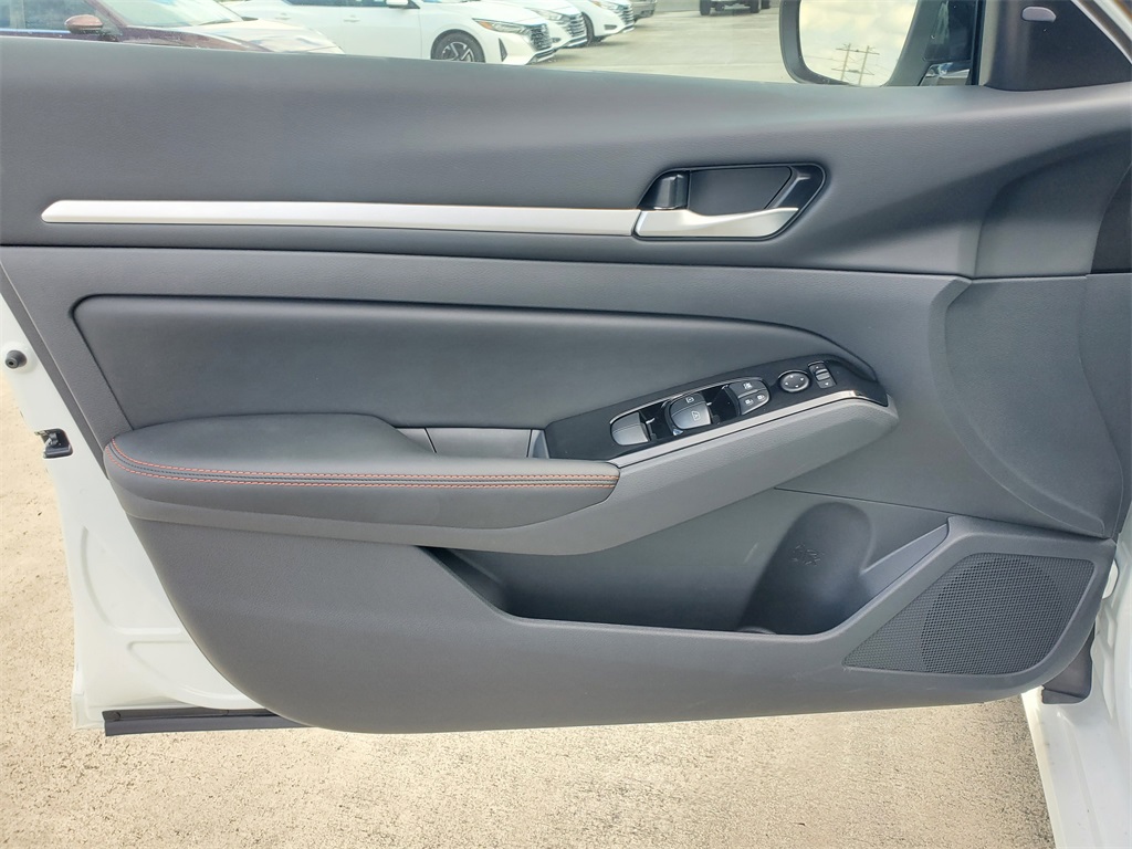 new 2025 Nissan Altima car, priced at $29,535