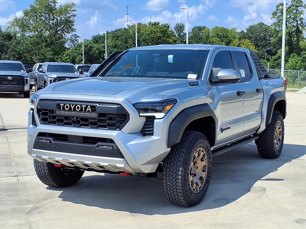 2025 Toyota Tacoma Trailhunter Double Cab photo 3
