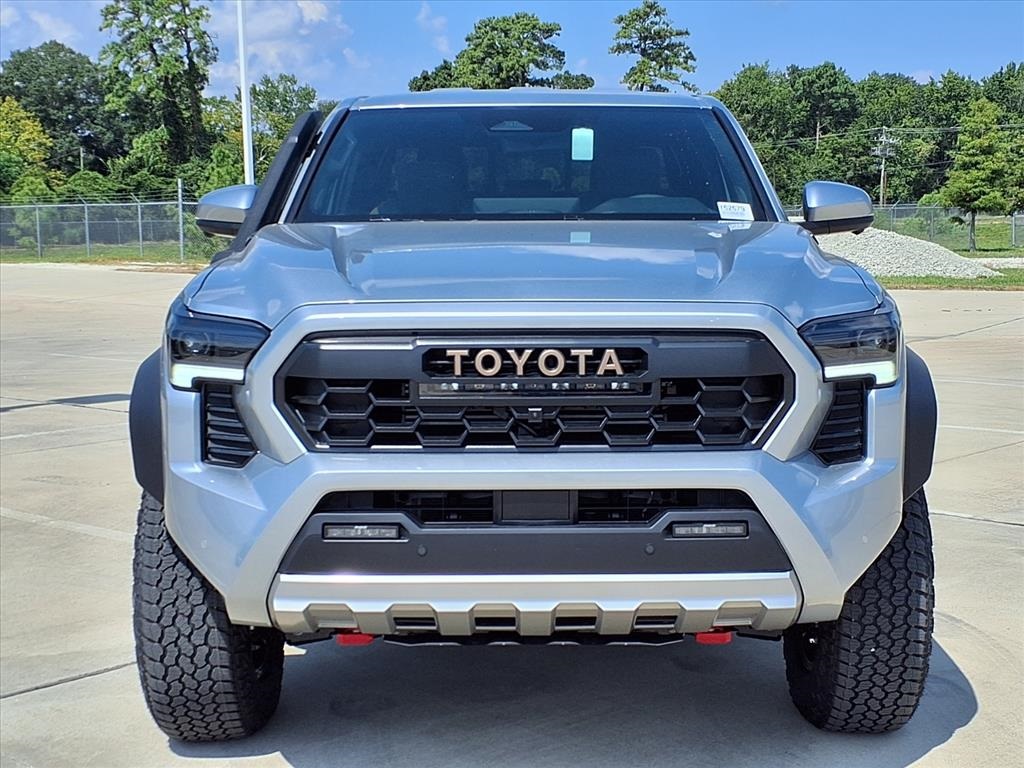 2025 Toyota Tacoma Trailhunter Double Cab photo 4