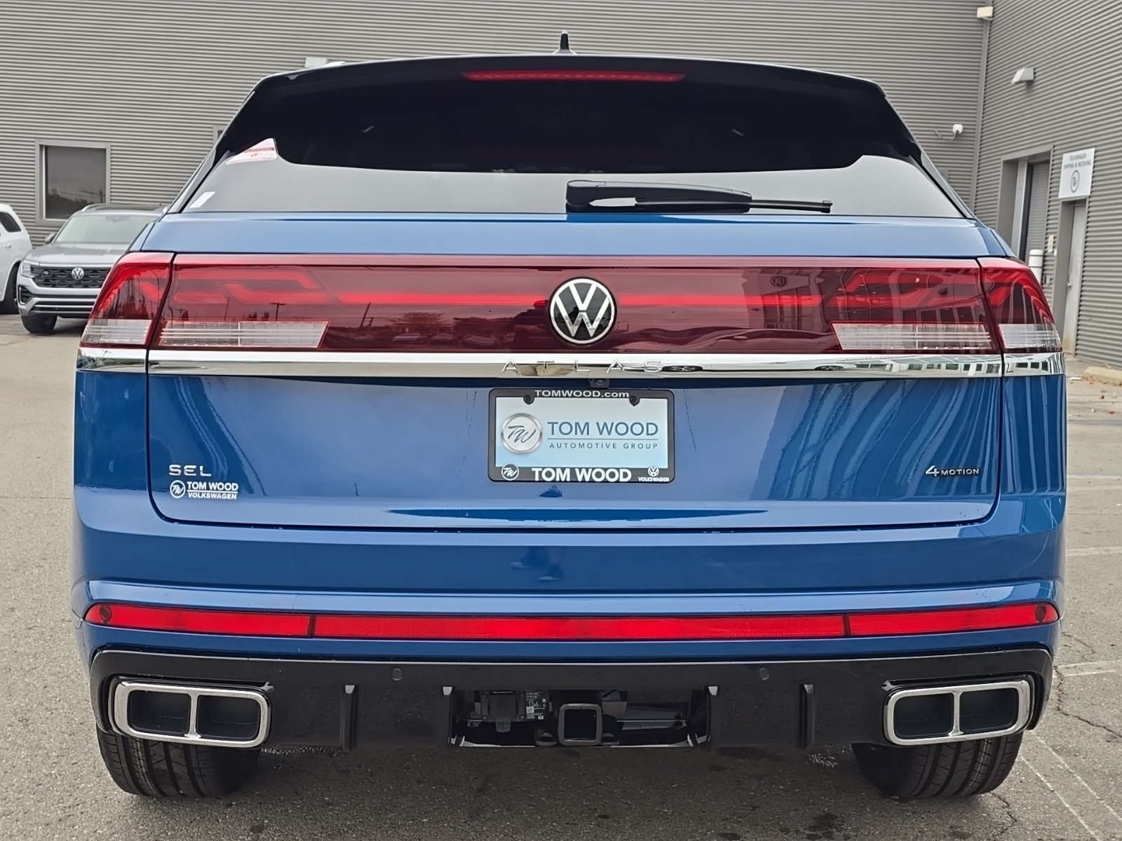 new 2026 Volkswagen Atlas Cross Sport car, priced at $52,906