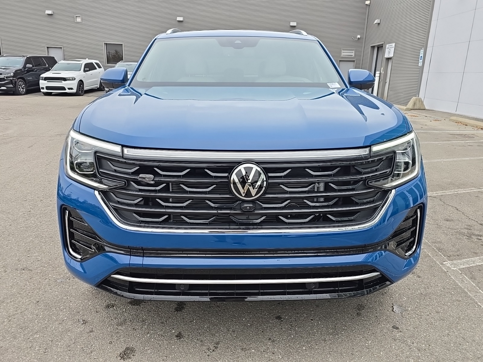 new 2026 Volkswagen Atlas Cross Sport car, priced at $52,906