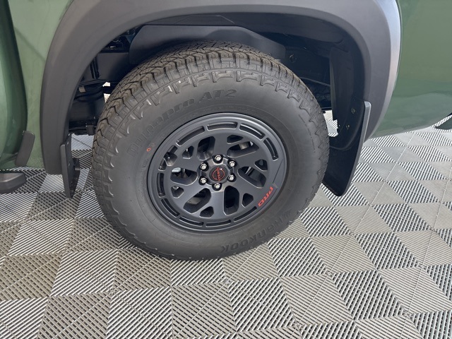 2025 Tactical Green Metallic Nissan Frontier PRO-X RWD Truck
