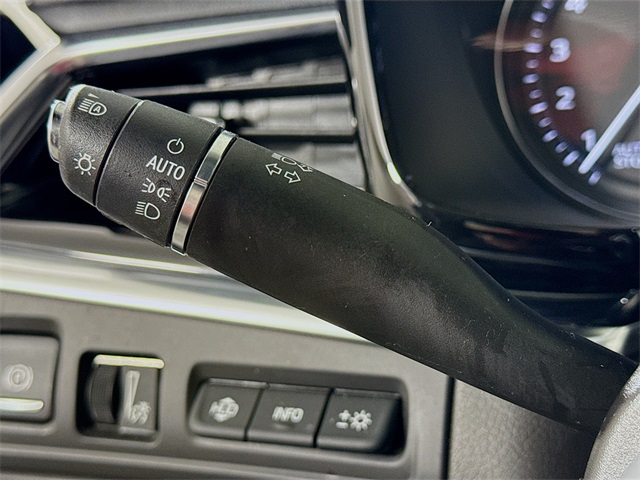 Used 2022 Cadillac XT6 SUV