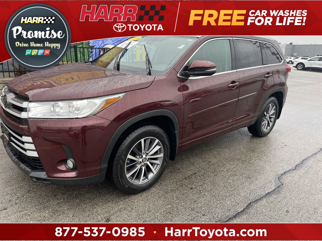 2018 Toyota Highlander XLE's photo