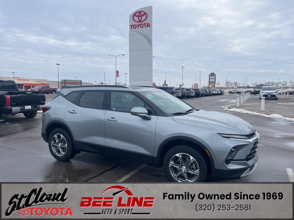 2023 Chevrolet Blazer 2LT's photo