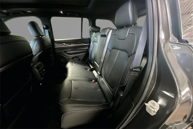 2025 Jeep Grand Cherokee Limited photo