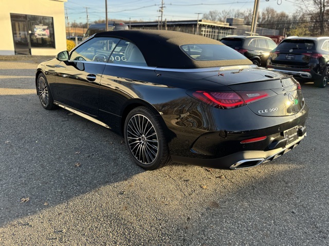 2026 Mercedes Benz CLE 300 4MATIC Cabriolet photo 3