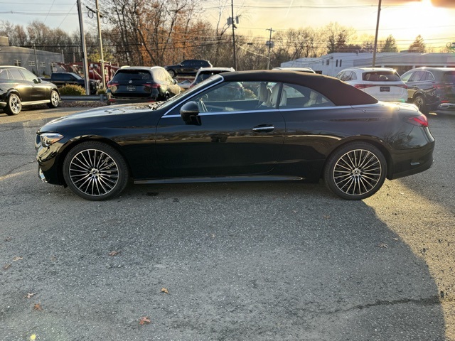 2026 Mercedes Benz CLE 300 4MATIC Cabriolet photo 4