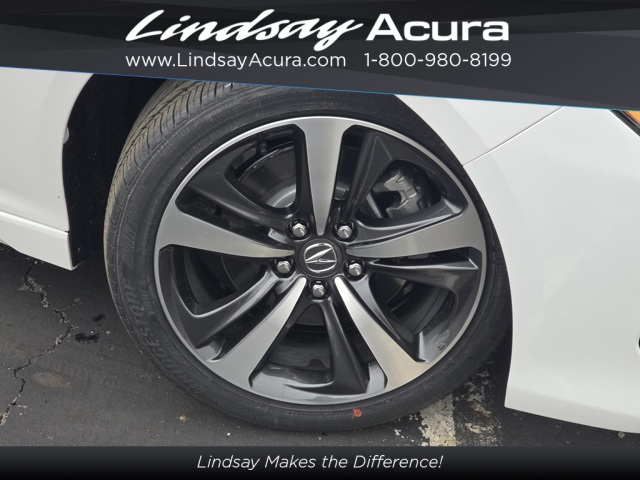 2025 Acura TLX Technology photo 9
