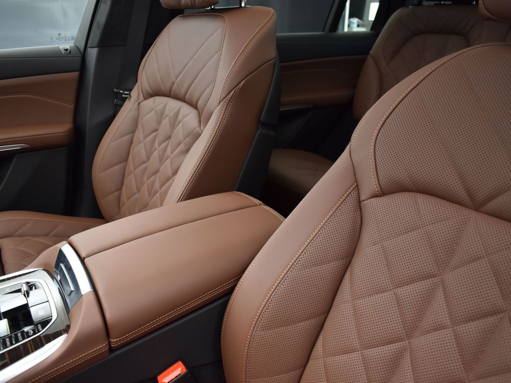 2026 Skyscraper Gray Metallic BMW X7 xDrive40i AWD SUV