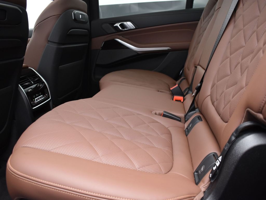 2026 Skyscraper Gray Metallic BMW X7 xDrive40i AWD SUV
