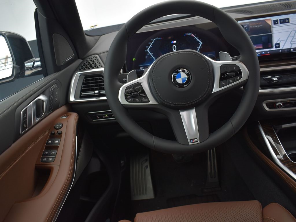 2026 Skyscraper Gray Metallic BMW X7 xDrive40i AWD SUV