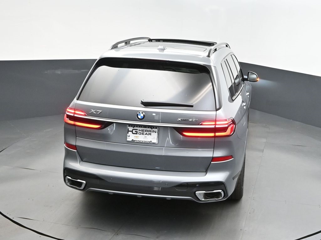 2026 Skyscraper Gray Metallic BMW X7 xDrive40i AWD SUV
