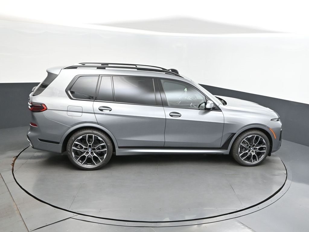2026 Skyscraper Gray Metallic BMW X7 xDrive40i AWD SUV