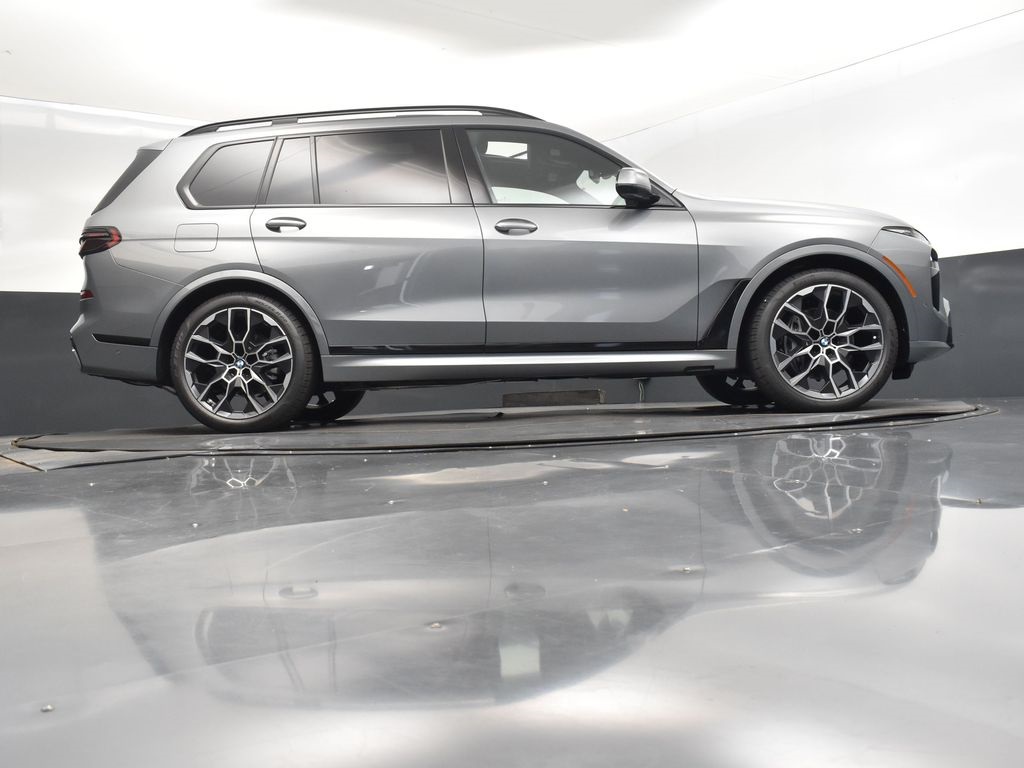 2026 Skyscraper Gray Metallic BMW X7 xDrive40i AWD SUV