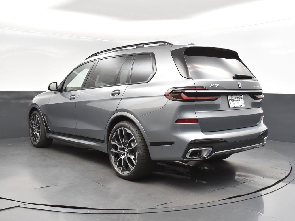 2026 Skyscraper Gray Metallic BMW X7 xDrive40i AWD SUV