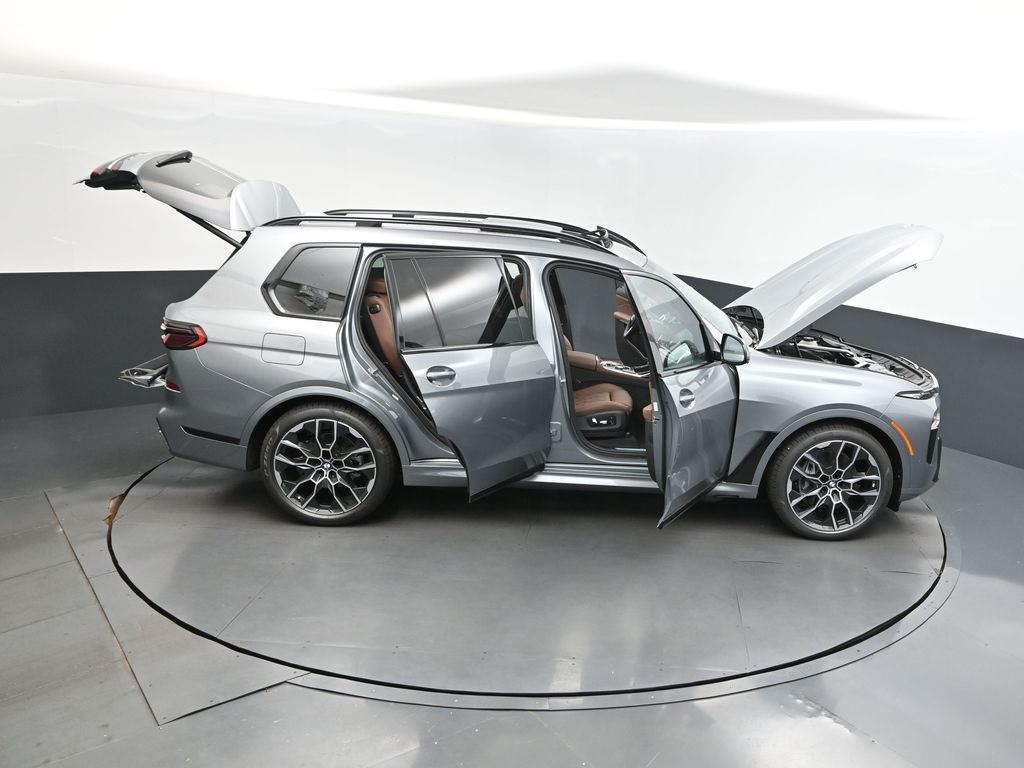 2026 Skyscraper Gray Metallic BMW X7 xDrive40i AWD SUV