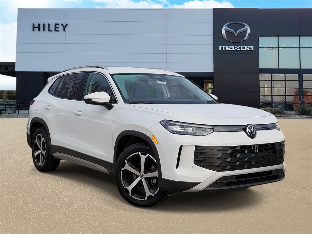 used 2025 Volkswagen Tiguan car, priced at $30,700