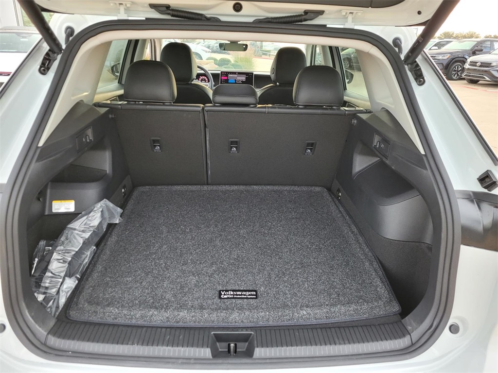 used 2025 Volkswagen Tiguan car, priced at $30,700