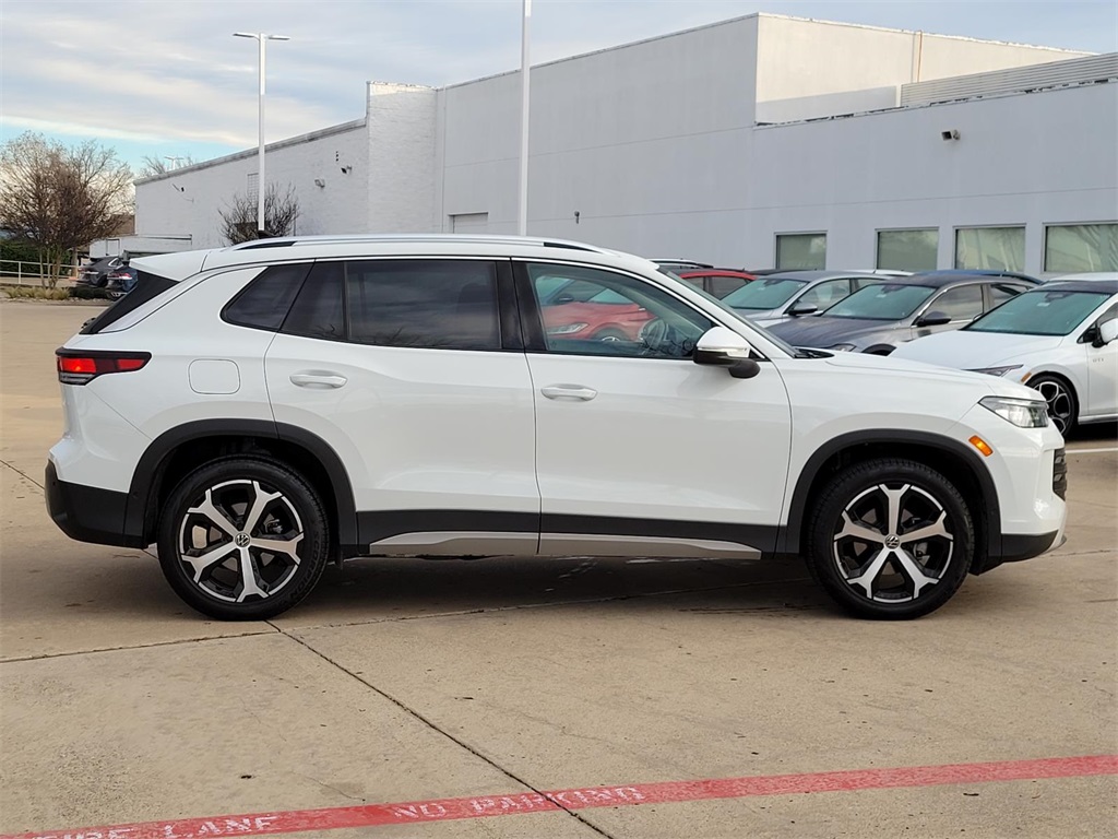 used 2025 Volkswagen Tiguan car, priced at $30,700