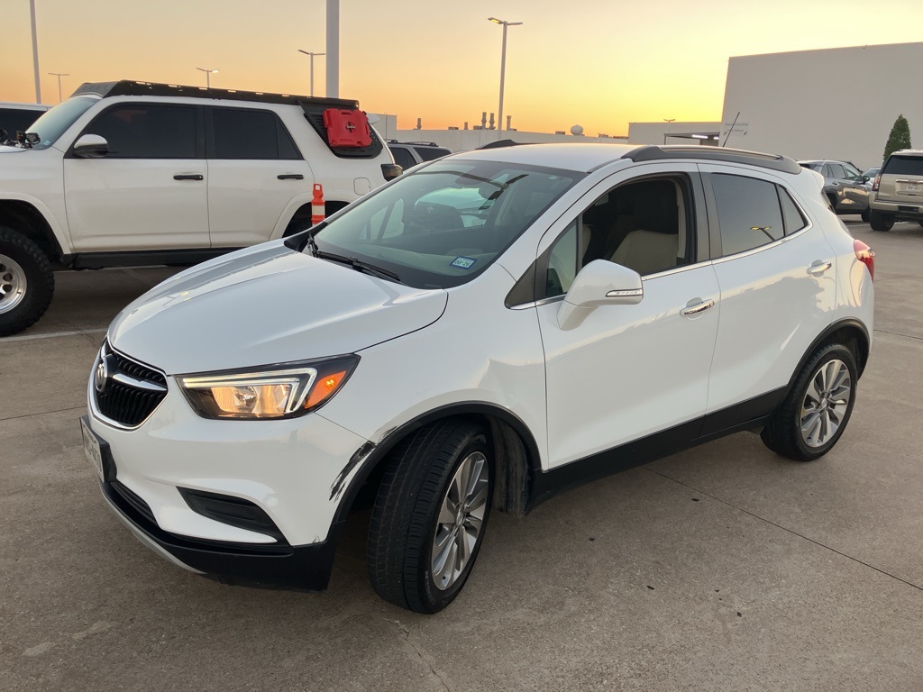 2019 Buick Encore Preferred's photo