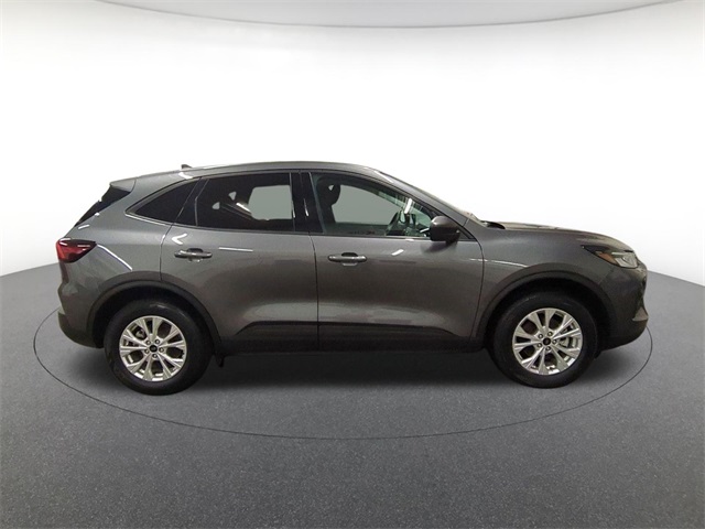 used 2025 Ford Escape car, priced at $21,911
