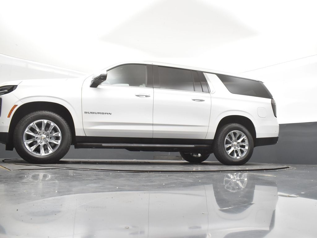 2025 Iridescent Prl Chevrolet Suburban Premier RWD SUV