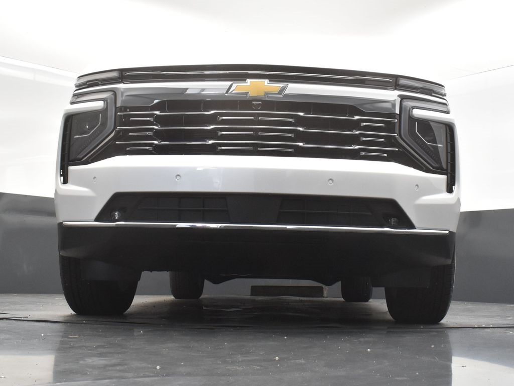 2025 Iridescent Prl Chevrolet Suburban Premier RWD SUV