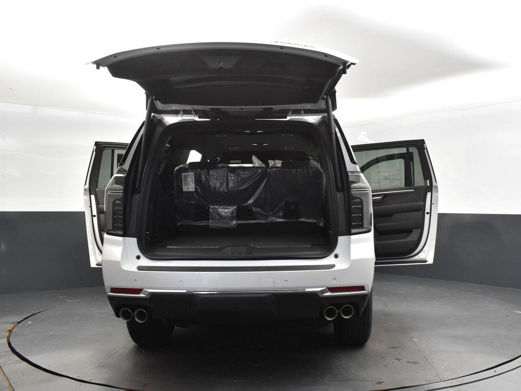 2025 Iridescent Prl Chevrolet Suburban Premier RWD SUV