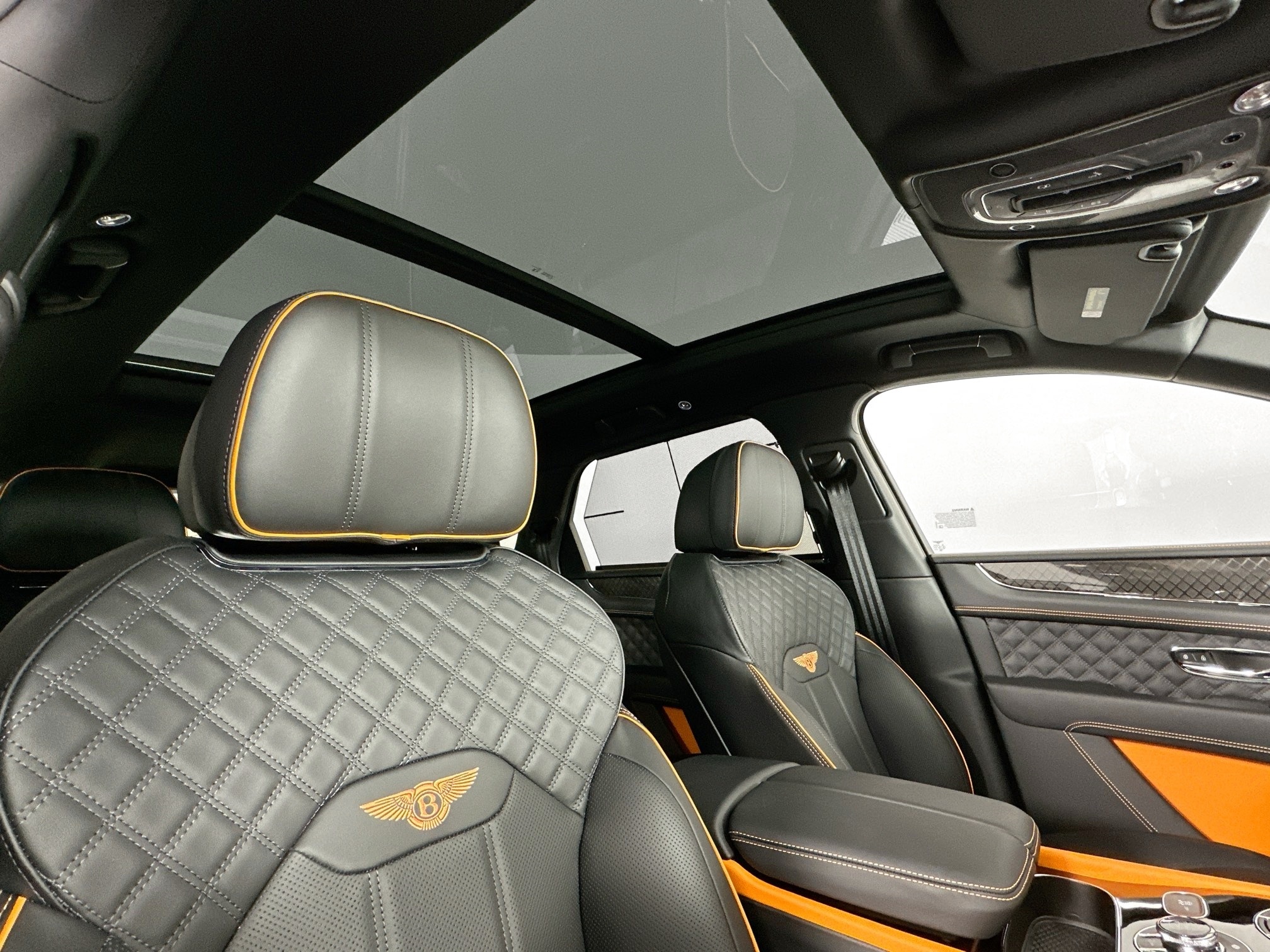 new 2025 Bentley Bentayga car