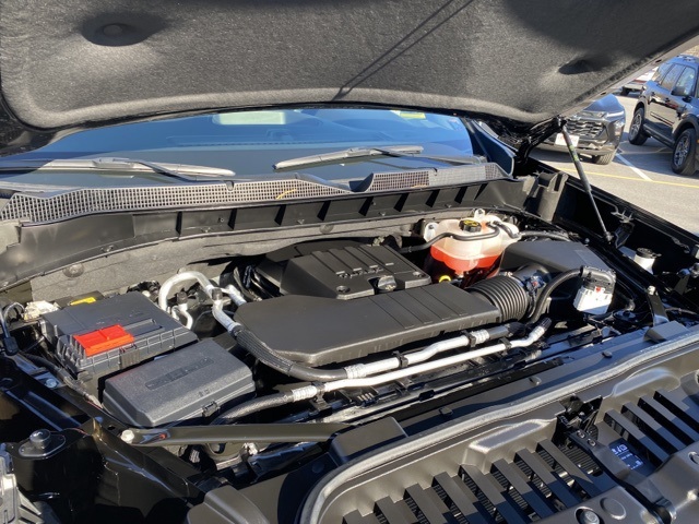 used 2024 Chevrolet Silverado 1500 car, priced at $35,898