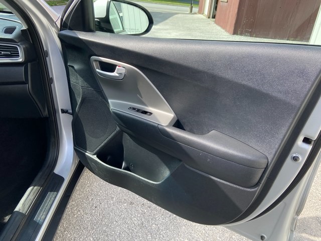 Used 2019 Kia Niro SUV