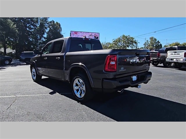 2026 Ram 1500 Big Horn Crew Cab 4x4 5'7" Box