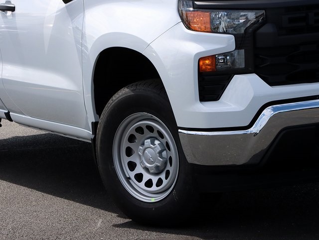 2025 Chevrolet Silverado 1500 photo 3
