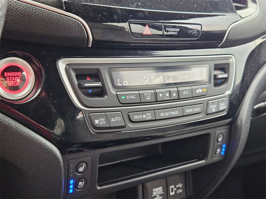 2021 Honda Passport Elite photo 16