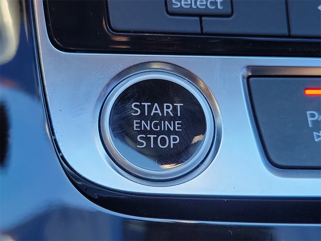 used 2021 Audi Q8 car, priced at $39,998