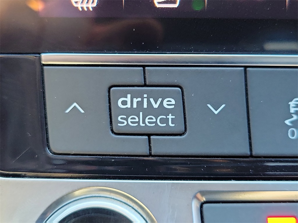 used 2021 Audi Q8 car, priced at $39,998