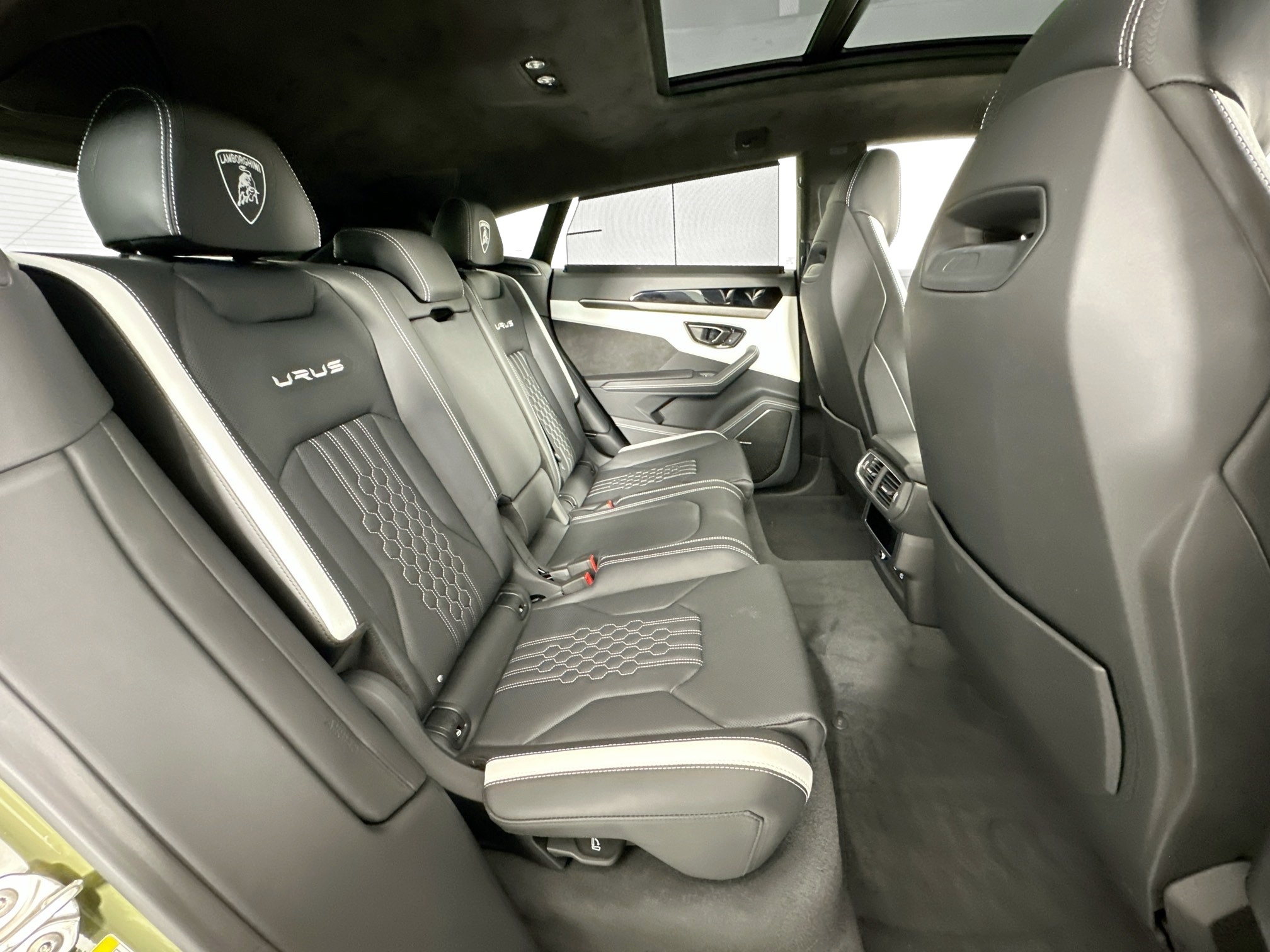 used 2024 Lamborghini Urus car, priced at $274,995