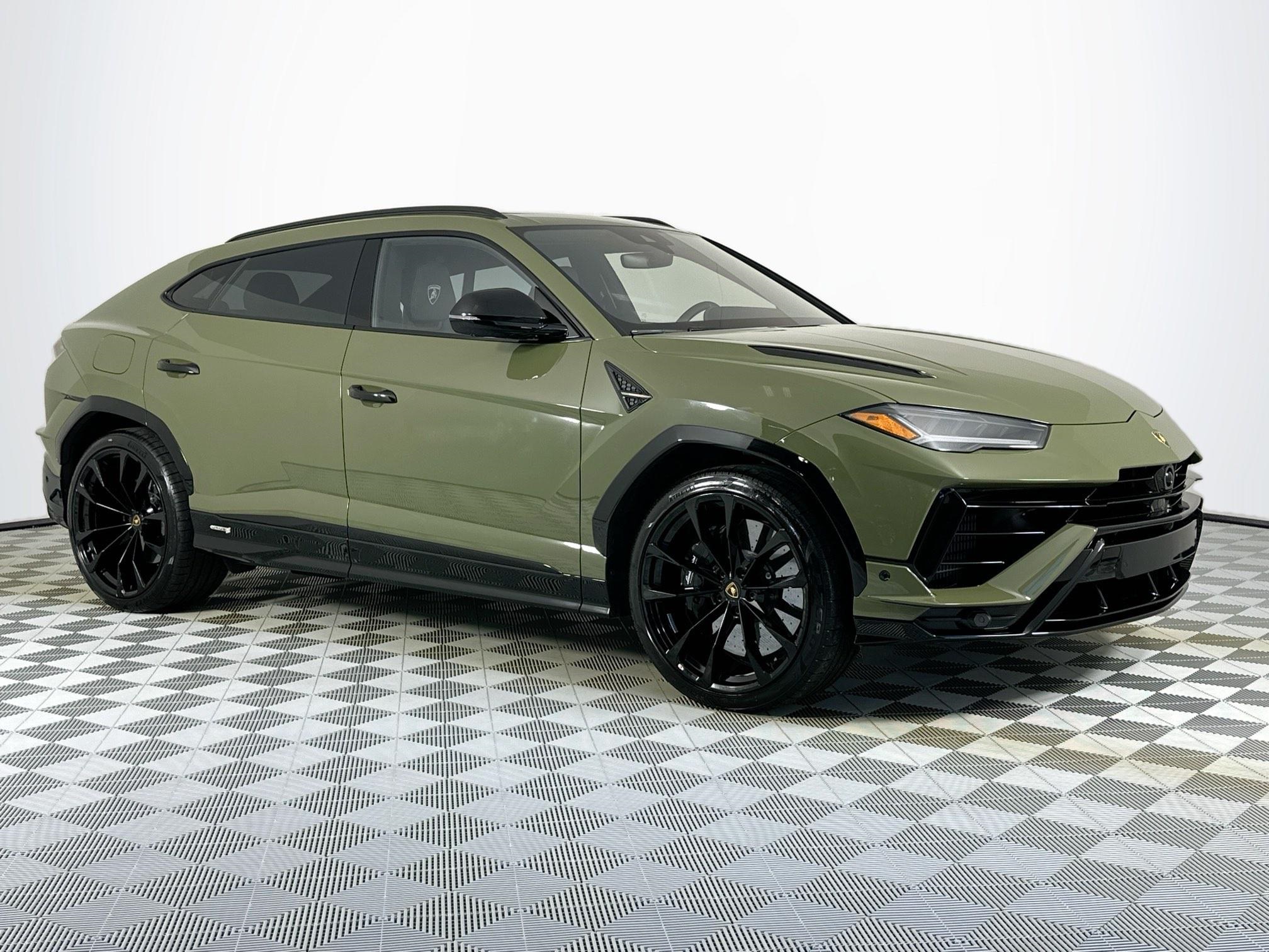used 2024 Lamborghini Urus car, priced at $274,995
