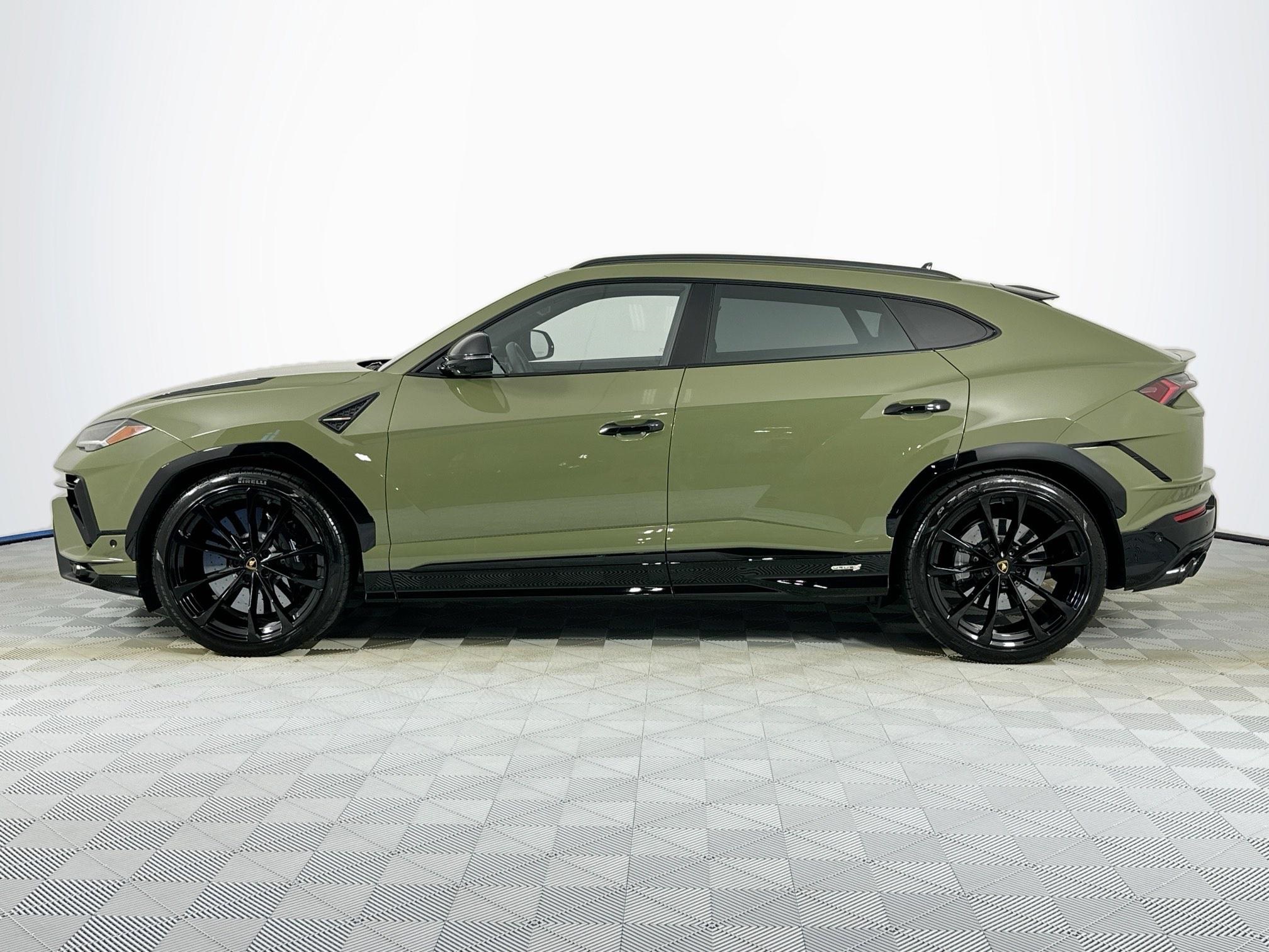 used 2024 Lamborghini Urus car, priced at $274,995