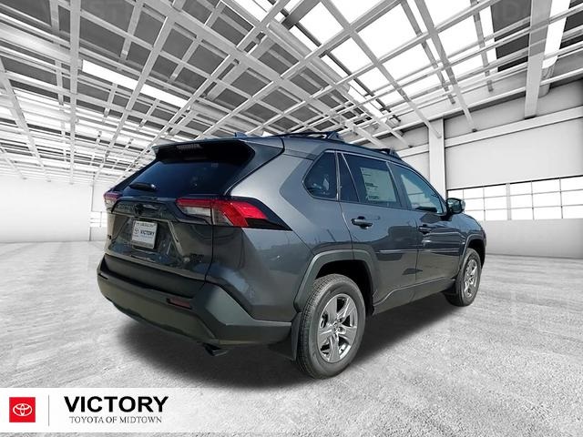 2025 Toyota RAV4 XLE photo 2
